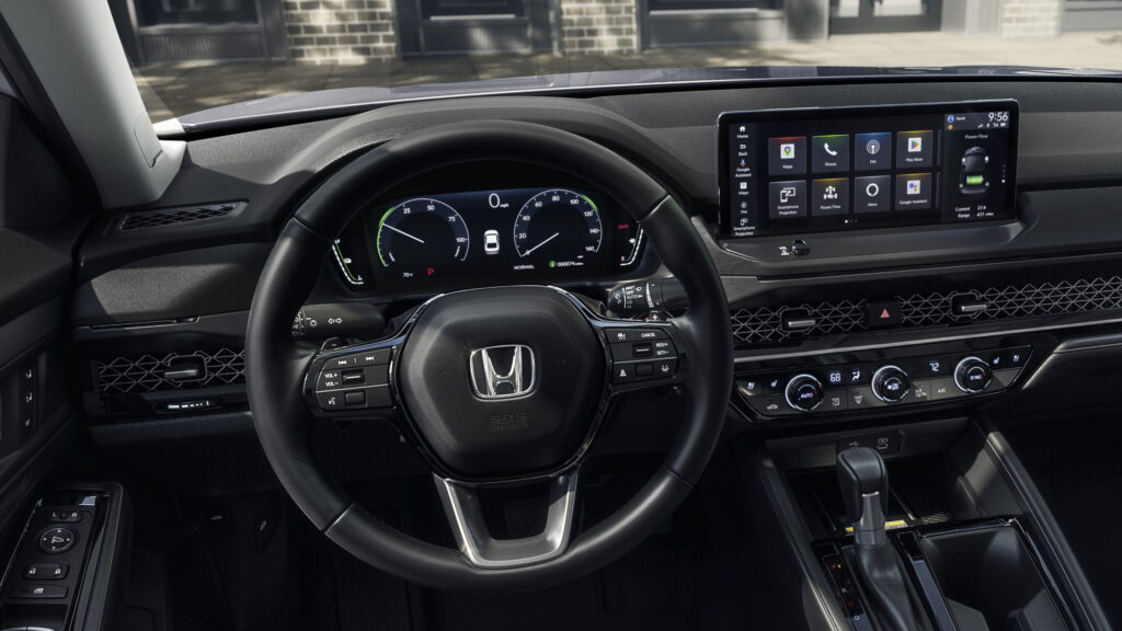 Honda Accord representing vehicles potentially affected by counterfeit airbag parts (Photo credit: Honda)