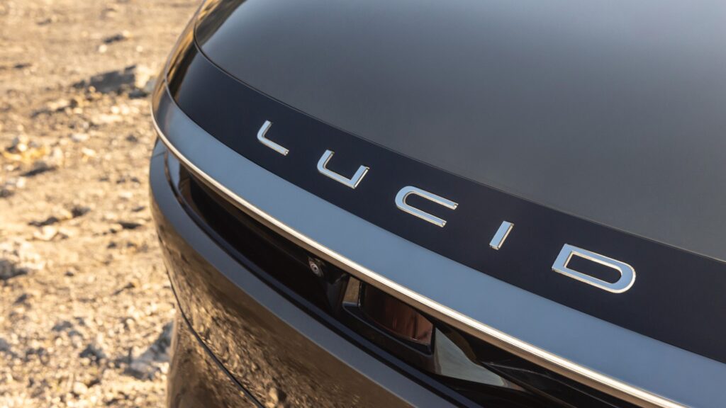 Lucid electric vehicle destined for Bolt's European robotaxi fleet (Photo credit: Lucid, Tesla)